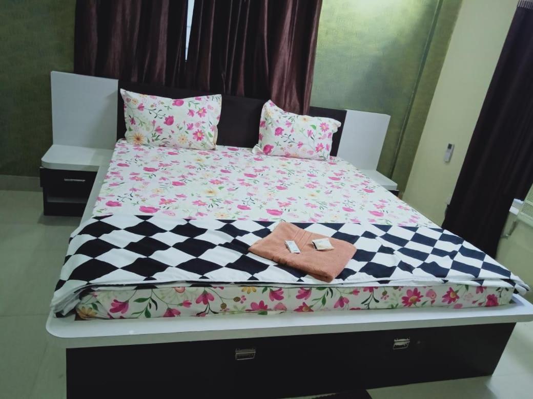 Santosh Residency Apartment Puri Luaran gambar