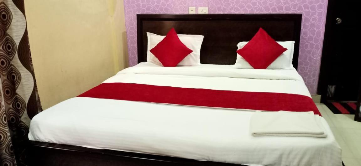 Santosh Residency Apartment Puri Luaran gambar