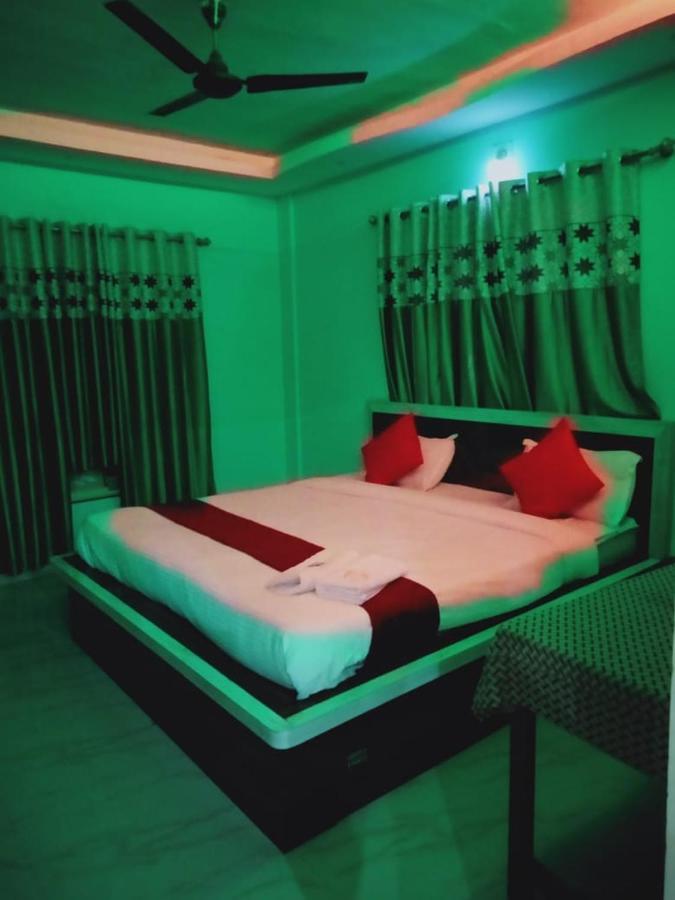 Santosh Residency Apartment Puri Luaran gambar